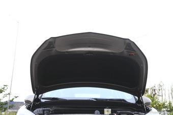 2016款昂科威2.0T自动四驱精英型28T