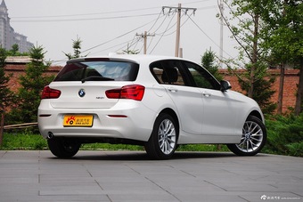2015款宝马120i