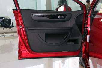 2013款世嘉1.6L自动CROSS图片