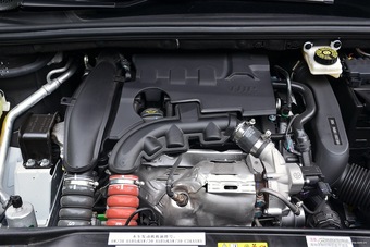 2016款雪铁龙C4L 1.6T自动旗舰型