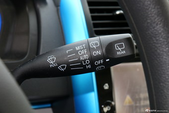 2015款北汽新能源EV200轻秀版