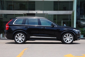 2015款沃尔沃XC90 2.0T T6限量版