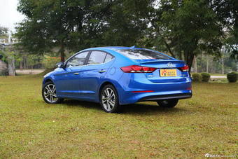 2016款领动1.6L自动智炫旗舰型