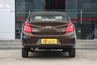 2015款奇瑞E3 1.5L手动风尚型