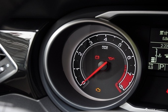 2015款名爵锐腾 1.5TGI TST精英版