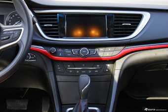 2015款英朗18T 双离合旗舰型到店实拍