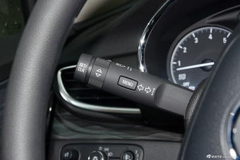 2016款昂科拉1.4T手动两驱都市进取型18T