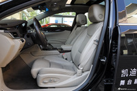 2015款凯迪拉克XTS 28T铂金版