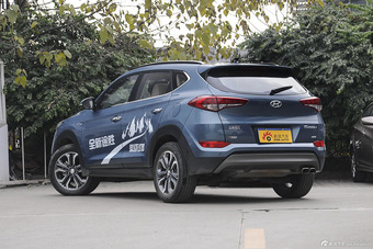 2015款全新途胜1.6T自动四驱旗舰型