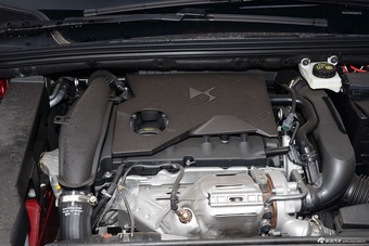 2016款DS 4S 1.8T自动尊享版THP200