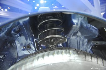 2014款飞腾C5 1.5T自动两驱豪华型