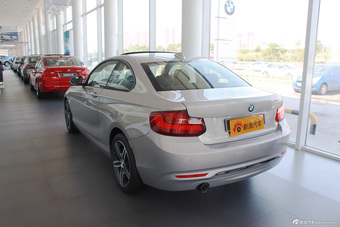 2014款宝马2系到店实拍