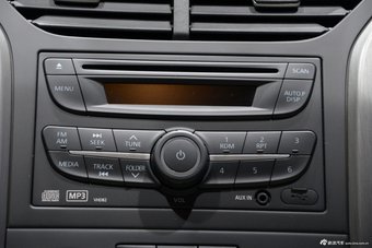 2015上海车展：启辰R50