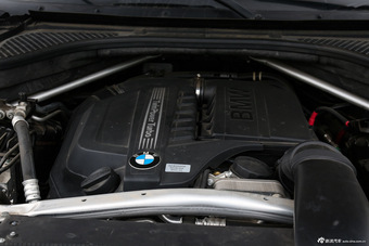 2015款宝马X6 3.0T自动xDrive35i 豪华型