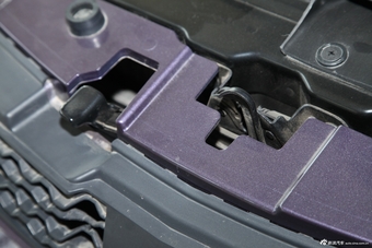 2012款MG5 1.5L自动精英版