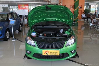 2012款晶锐1.6L自动Sport版图片