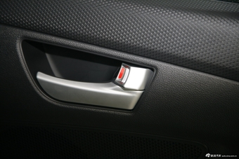 2012款现代Veloster飞思1.6T自动豪华版