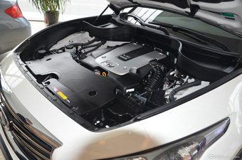 2013款英菲尼迪FX37五周年限量版