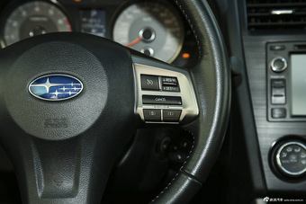 2014款森林人2.5L自动精英版