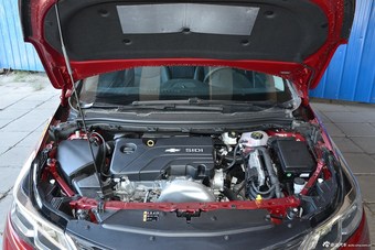 2017款科鲁兹1.5L自动炫锋版