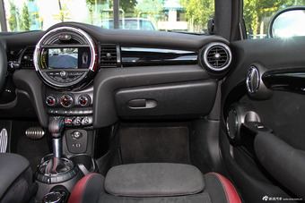 2015款MINI 2.0T JOHN COOPER WORKS
