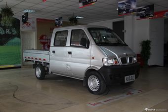 2012款小康K02L外观