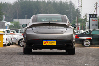 2014款林肯MKZ 2.0T自动尊耀版