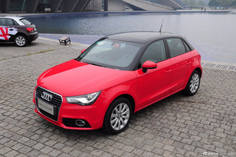 2013款奥迪A1 30 TFSI Sportback Ego plus图片