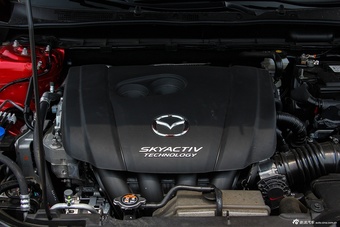 2016款马自达CX-4 2.5L自动四驱蓝天无畏版