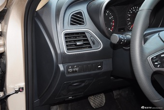 2015款福美来1.5T自动行政尊尚型