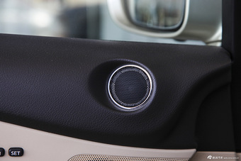 2013款雷克萨斯RX270豪华版