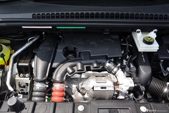 2016款标致3008 1.6THP自动潮流版