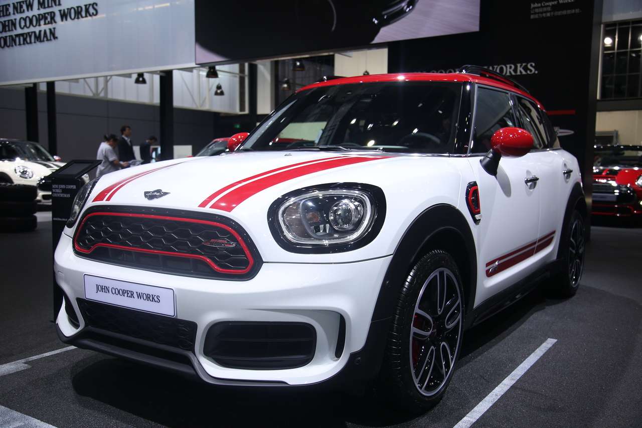 MINI COUNTRYMAN