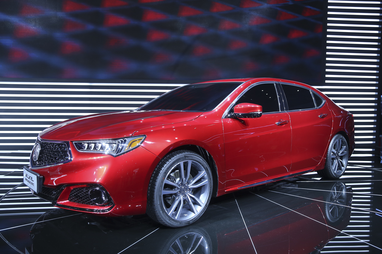 讴歌TLX