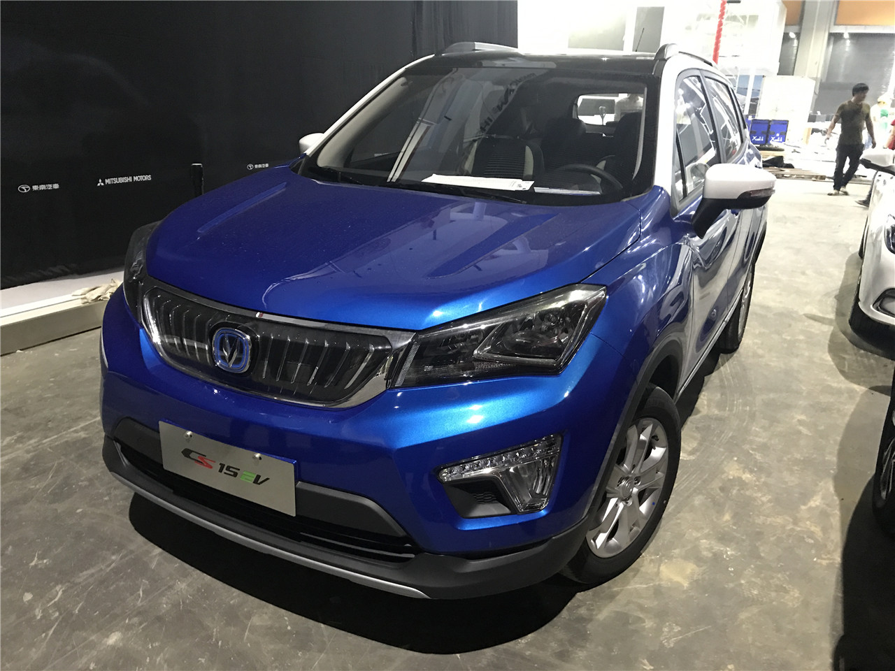 长安CS15EV