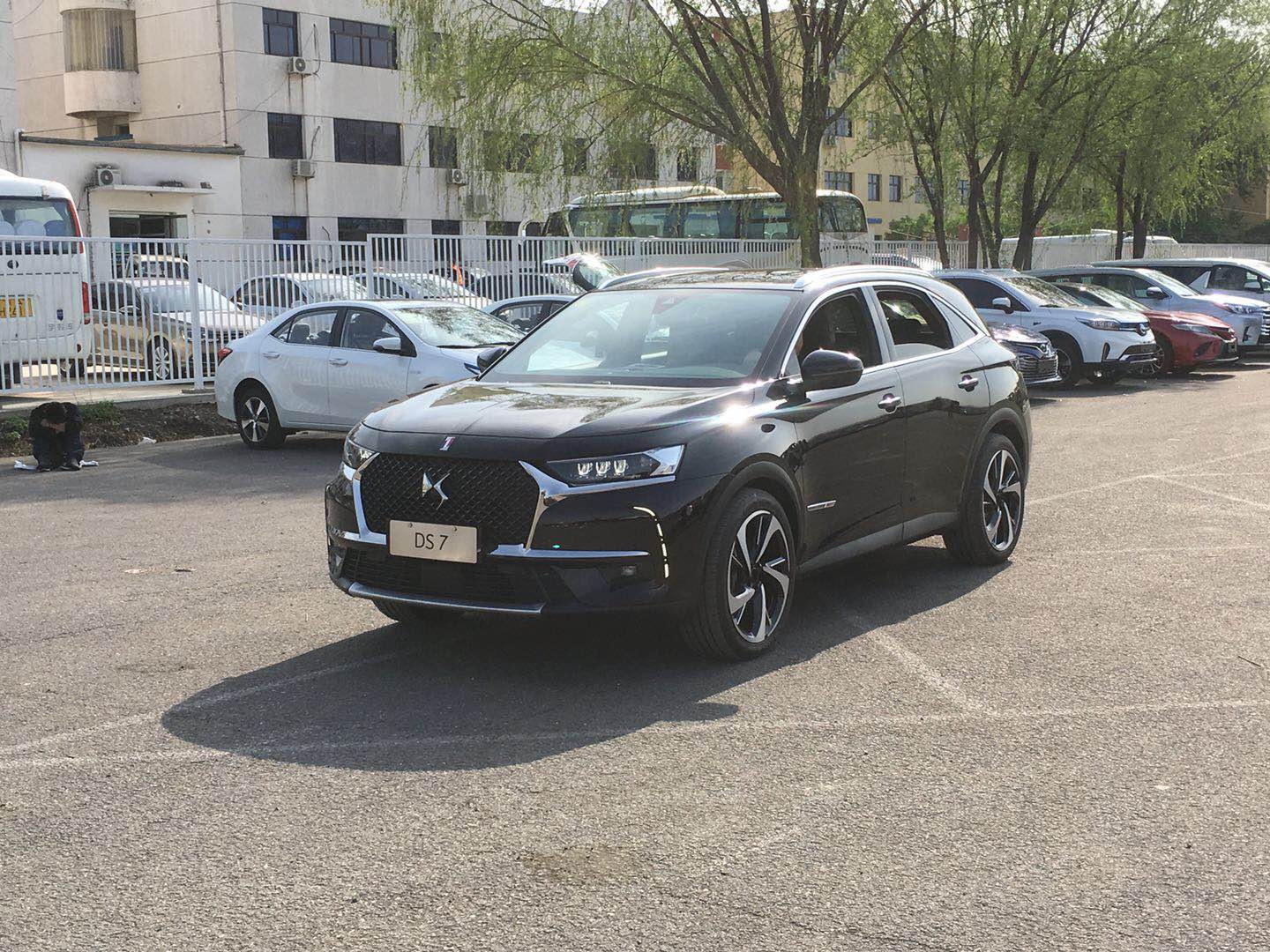 DS 7