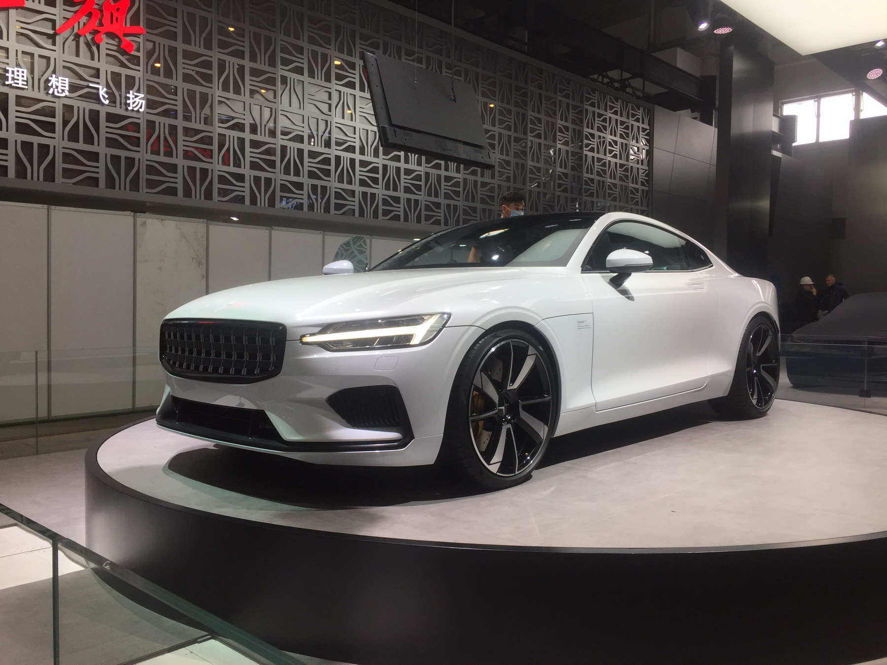 Polestar 1混动