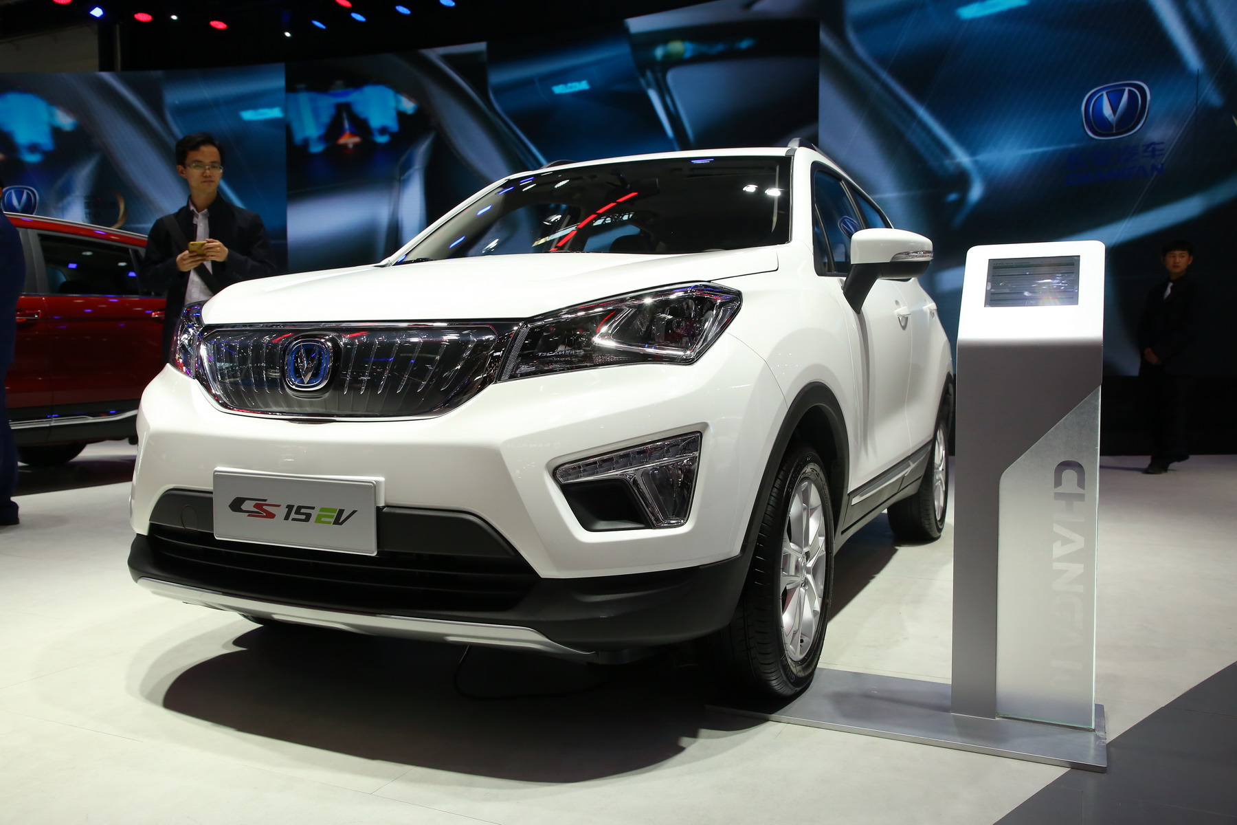 长安CS15EV