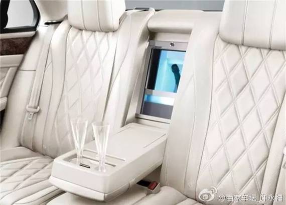 豪车内瞬间彰显逼格的小物件 你都知道多少？