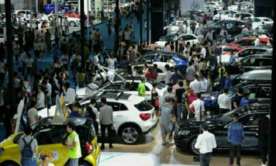 中国汽车业呈四大态势