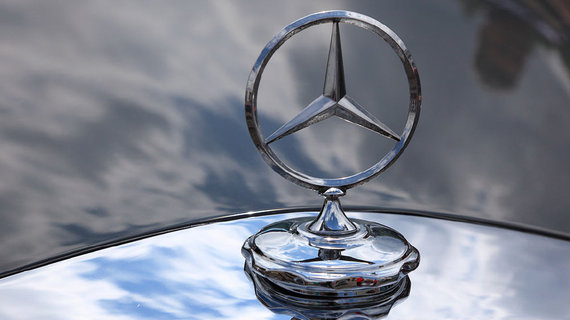 奔驰推首款纯电动车 10月巴黎车展全球首发