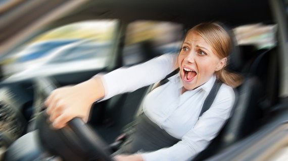 不懂汽车的“操控性”？不丢人！