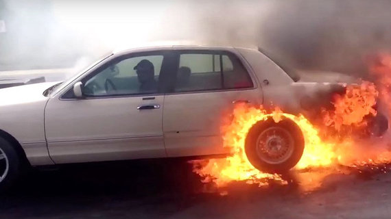 水星大侯爵上演真实版风火轮