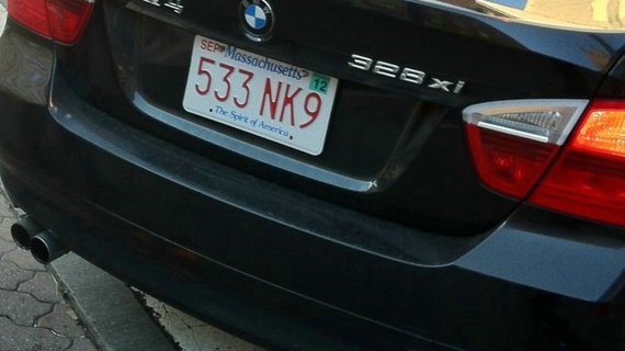 外国人买辆宝马，这车从中国进口的？