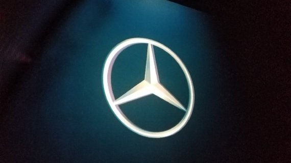 43.68万起，北京奔驰全新E级长轴版上市！