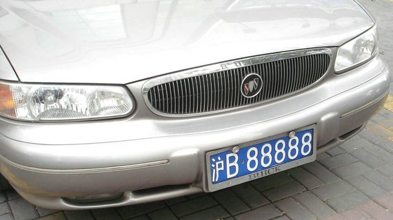 上海最牛的13辆车，车牌都价值百万，却没有顶级豪车