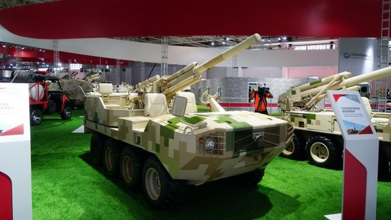 宋楠：解放军“山猫”小型伞兵突击车族