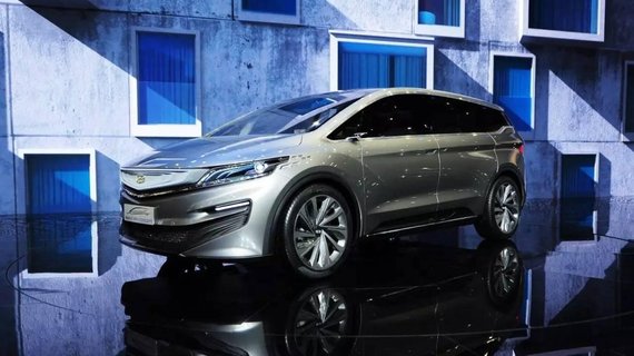 吉利这回又要玩大的，锁定中高端MPV市场