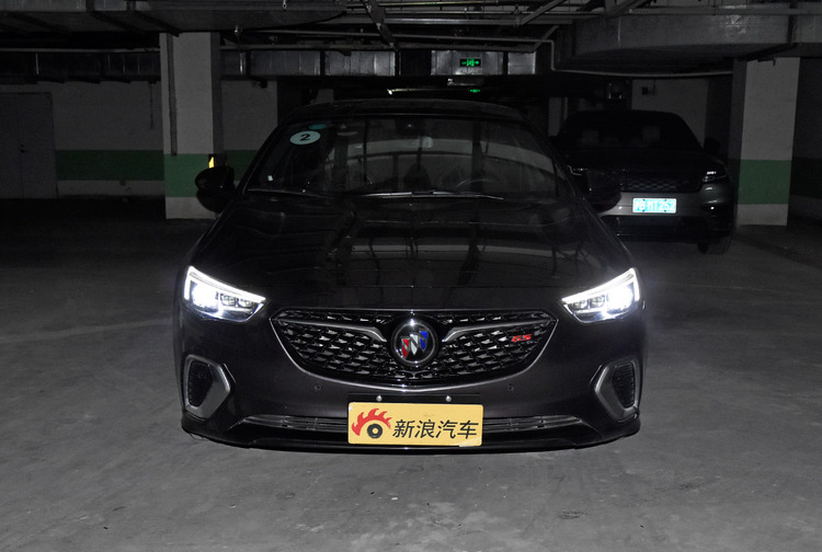 别克 君威gs 28t尊贵型