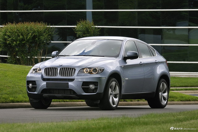 宝马X6混动图片